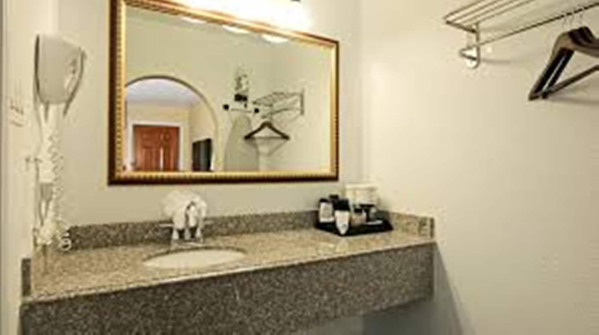 Americas Best Value Inn Austin Kültér fotó