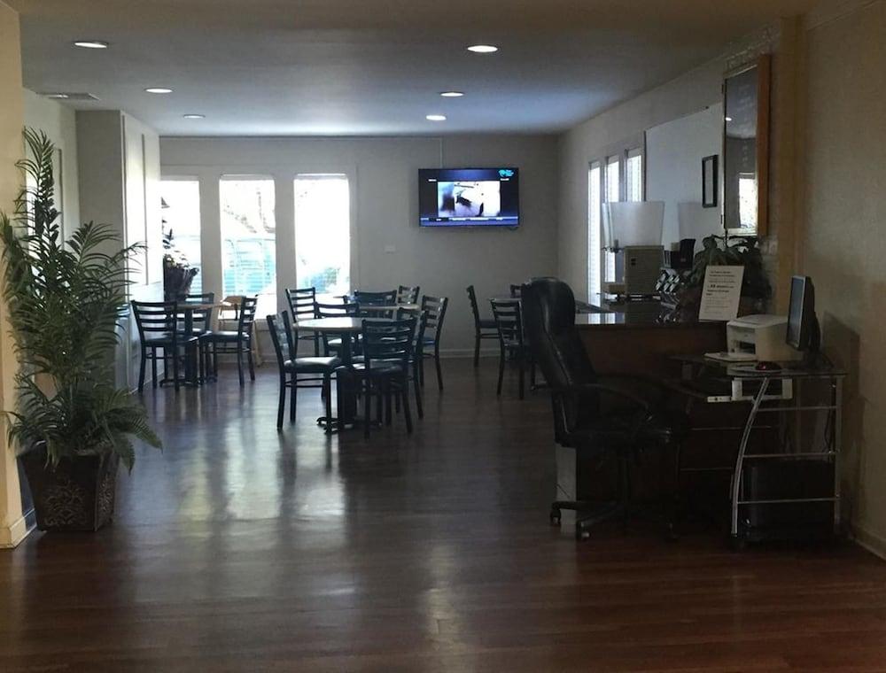 Americas Best Value Inn Austin Kültér fotó