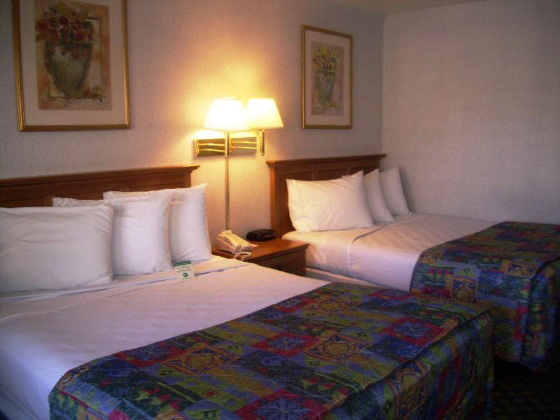 Americas Best Value Inn Austin Kültér fotó